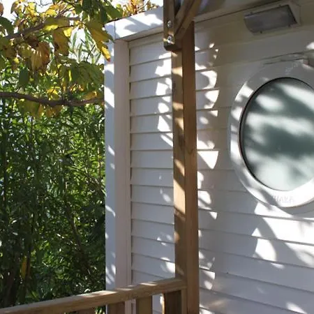 Camping Le Clos Du Rhone Saintes-Maries-de-la-Mer Exterior photo